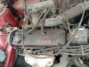 Toyota Corolla E9 1.3 EFI - motor, převodovka, díly z vozu - 3