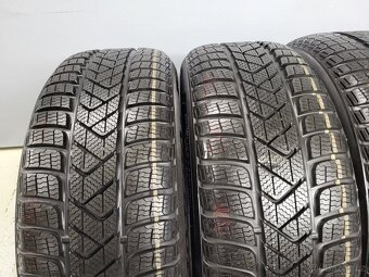 4x 215/55R17 Pirelli Sottozero 3 Nové - 3