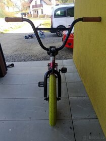 BMX 16" specialized - 3