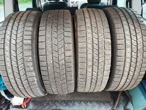 4ks Pirelli Scorpion Winter 225/65 R17 106H

 - 3