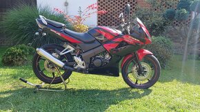 Honda CBR 125r - 3