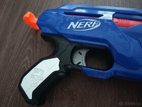 Nerf Elite Dual Strike - 3