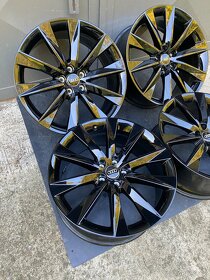 ‼️✅ R20 ®️ ORIGINÁL Audi 5x112 , 8,5J ET37 ✅ - 3