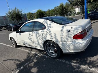 Mercedes Benz CLK200 - 3