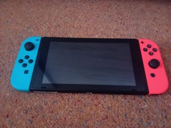 Nintendo switch - 3