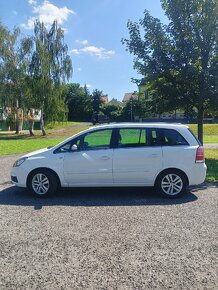 Opel Zafira 1.9 CDTI, 110kW COSMO 2007 - 3