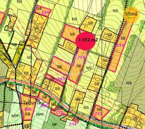 Prodej prostorného stavebního pozemku v klidné části, 130510 - 3