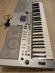 Yamaha PSR S550 - klávesy - 3