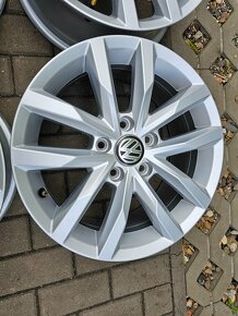 ALU kola 5x112 VW Sepang R16 Passat B8 3G0 ET41 - 3