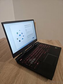 HP Omen 15 GTX 1050 16 GB RAM - 3