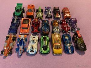 Auticka Hot Wheels - 3