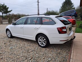 Škoda Octavia 1.6 TDi 85kW ČR STYLE - 3