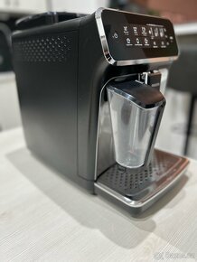 Automatický kávovar Philips LatteGo 3200 EP3246/70 - 3