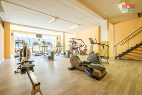 Prodej restaurace,kavárny a fitness centra v Ostrově,1730 m2 - 3