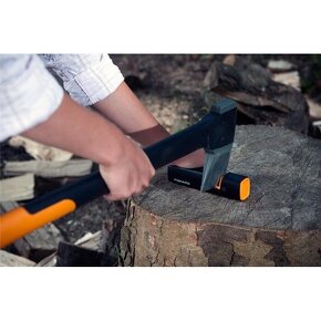 Fiskars Xsharp Ostřič seker a nožů - 3