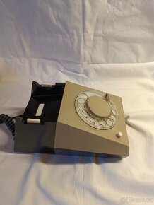 Retro vytáčecí telefon TESLA Liptovský Hrádok AS10,1973 - 3