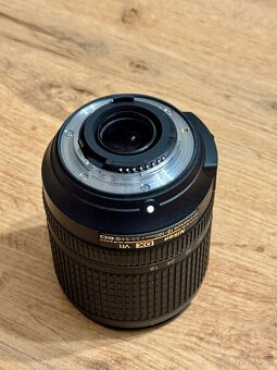 Nikon Nikkor AF-S 18-140 VR - 3