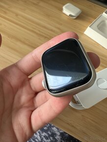 Apple watch 8, 41mm, hvězdně bílý hliník - 3