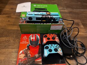 XBOX ONE 500GB + KINECT + 2x OVLADAČ + 26 HER - 3