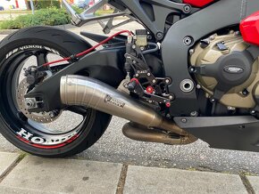 Honda CBR 1000RR Fireblade - 3