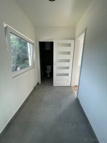 Pronájem bytu 1+kk 14 m² Na břevnovské pláni, Praha - 3