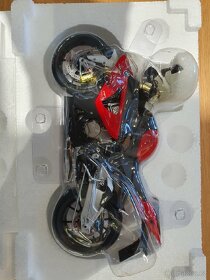 Prodám model BMW S 1000 RR K46. - 3