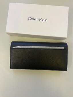 CALVIN KLEIN Peněženka - 3