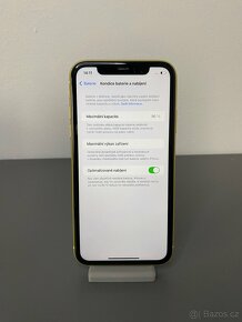 iPhone 11 64GB žlutý - 3