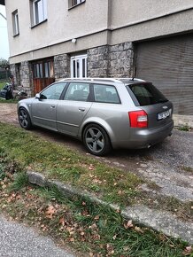 Audi a4 b6 3.0i v6 quattro Manuál - 3