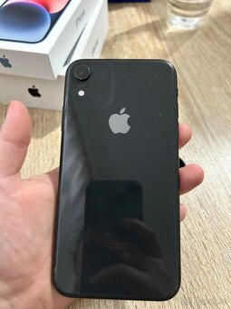 iPhone XR, 64gb - 3