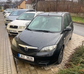 Mazda 2 1.2 benzin, rok 2006,   Klima, el.okna, centrál… - 3