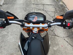 KTM 690 SMC-R - 3