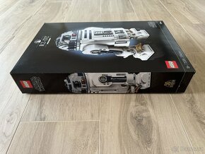 LEGO Star Wars 75308 R2-D2 - 3