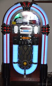 Juke Box - 3