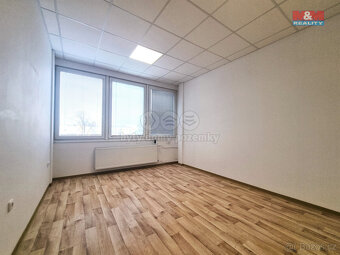 Pronájem kanceláře 36 m², Hodonín, ul. Velkomoravská - 3