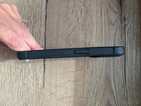 Kryt Spigen na iPhone 15 Pro - 3