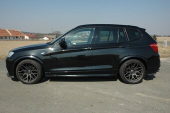 BMW X3 M-packet 35i (8 rychlosti) benzin - 3