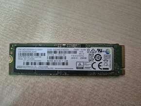 Samsung 256GB PM981 NVMe, M.2 SSD (PN: L11634-001, MZVLB256H - 3