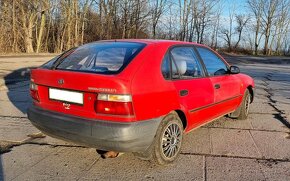 Toyota Corolla 1.4 XLi 16V -ČR, 2 maj - 3