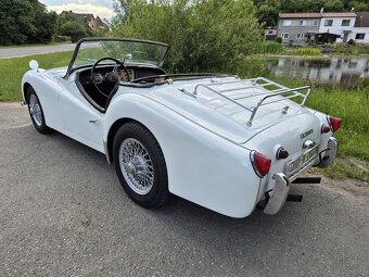 Triumph TR3A, 1961, veterán, cabrio - 3