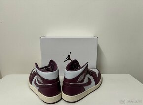 Nike Air Jordan 1 Mid Sky J Muave - 3