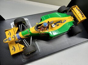 F1 BENETTON FORD B193 SAN MARINO 1993 SCHUMACHER 1:18 300ks - 3