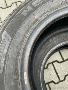 Letní pneu 225/75 R16C Nexen Roadian CT8 - 3