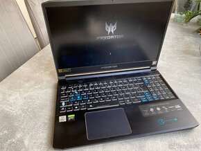 Acer Predator Triton-300 - 3