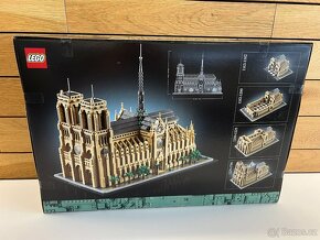 LEGO_21061_Notre-Dame v Paříži - 3