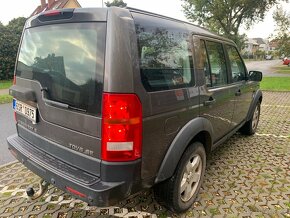 LAND ROVER DISCOVERY III 7 míst 4x4 - 3