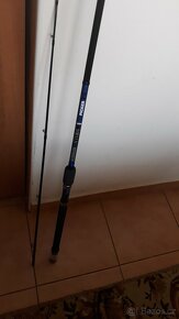 Prut Pickr  270cm 10-35gr+naviják Shimano catana 4000 RC - 3