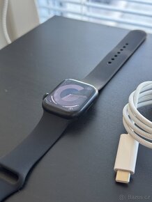 Apple Watch 9 - 41mm černé - 3