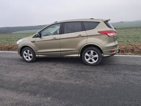 Ford kuga 2.0tdci 4x4 st-line top stav - 3