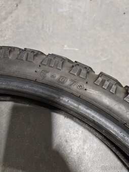 Moto pneu 90/90-21 Mitas E07+ - 3